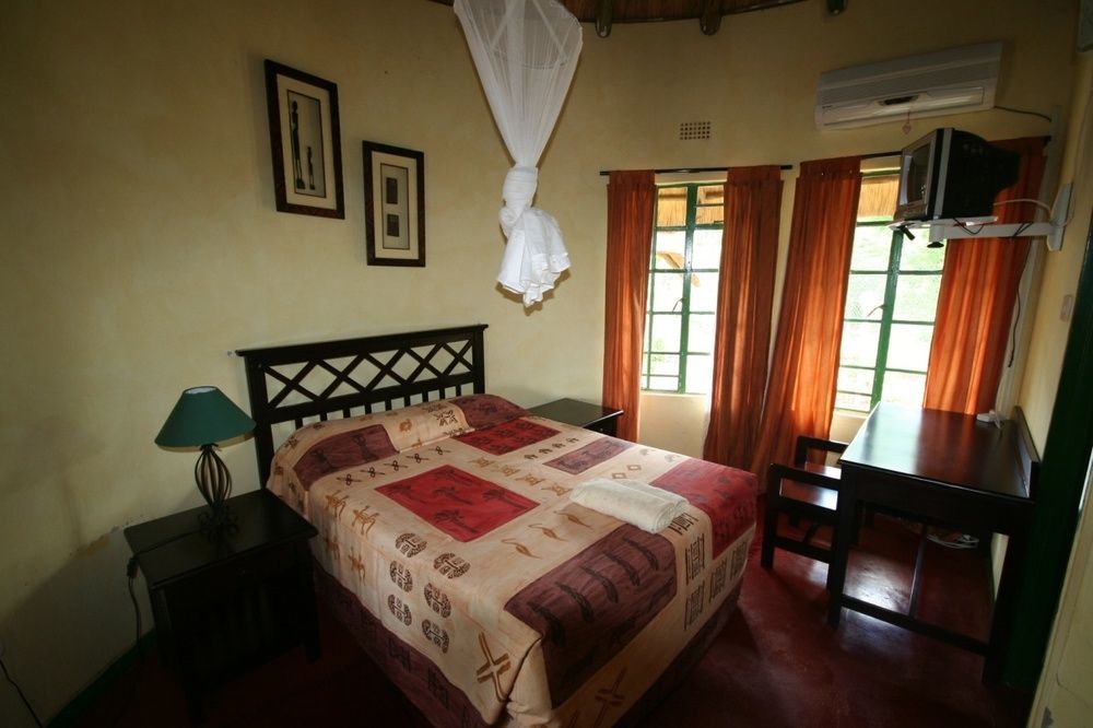 Lesoma Valley Lodge Kasane Εξωτερικό φωτογραφία