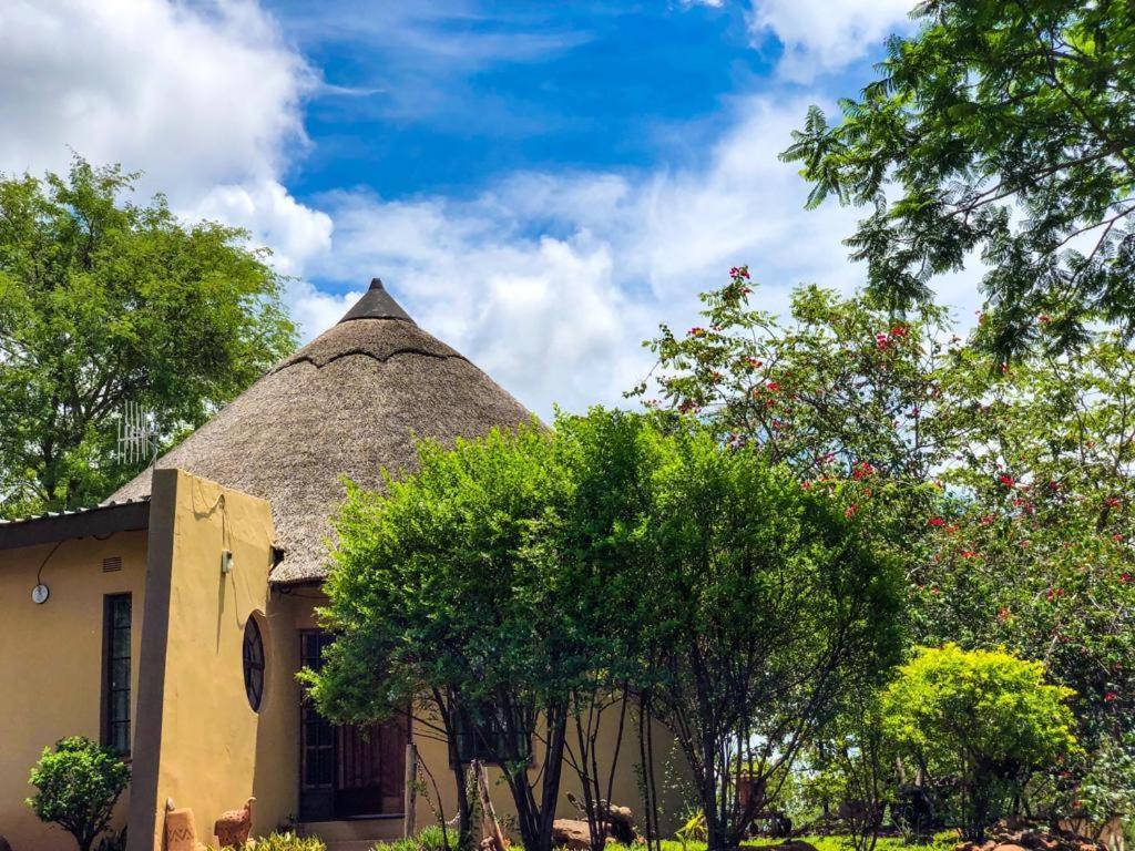 Lesoma Valley Lodge Kasane Εξωτερικό φωτογραφία